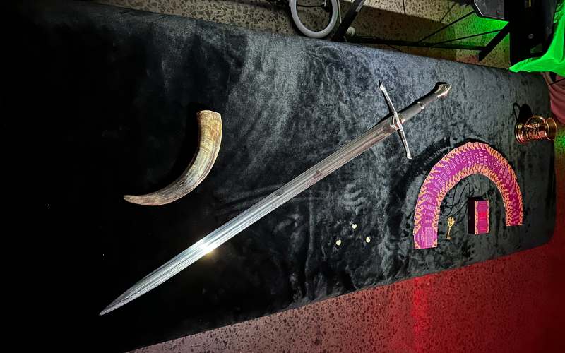 Swords key Cards is for Energetic exchange